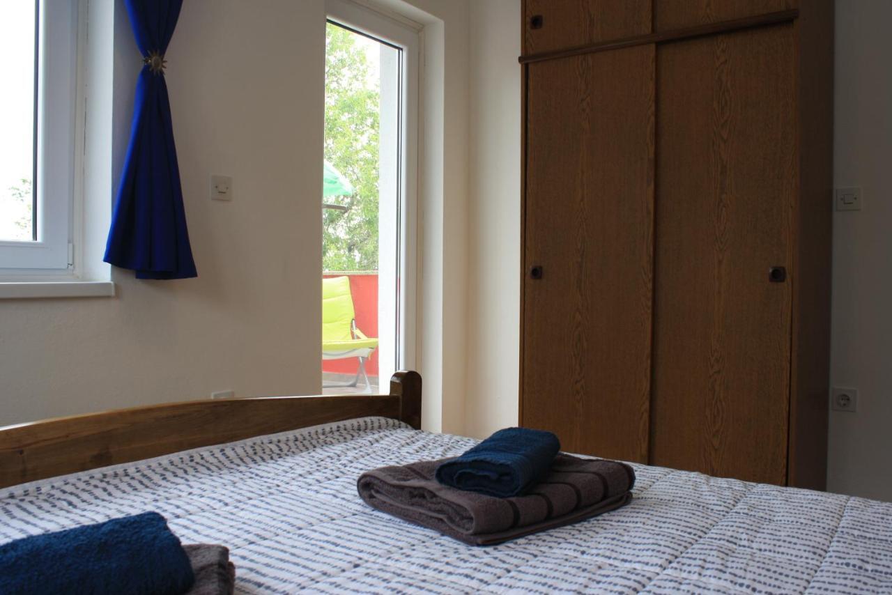 Holiday Home Radmila Premantura Eksteriør bilde