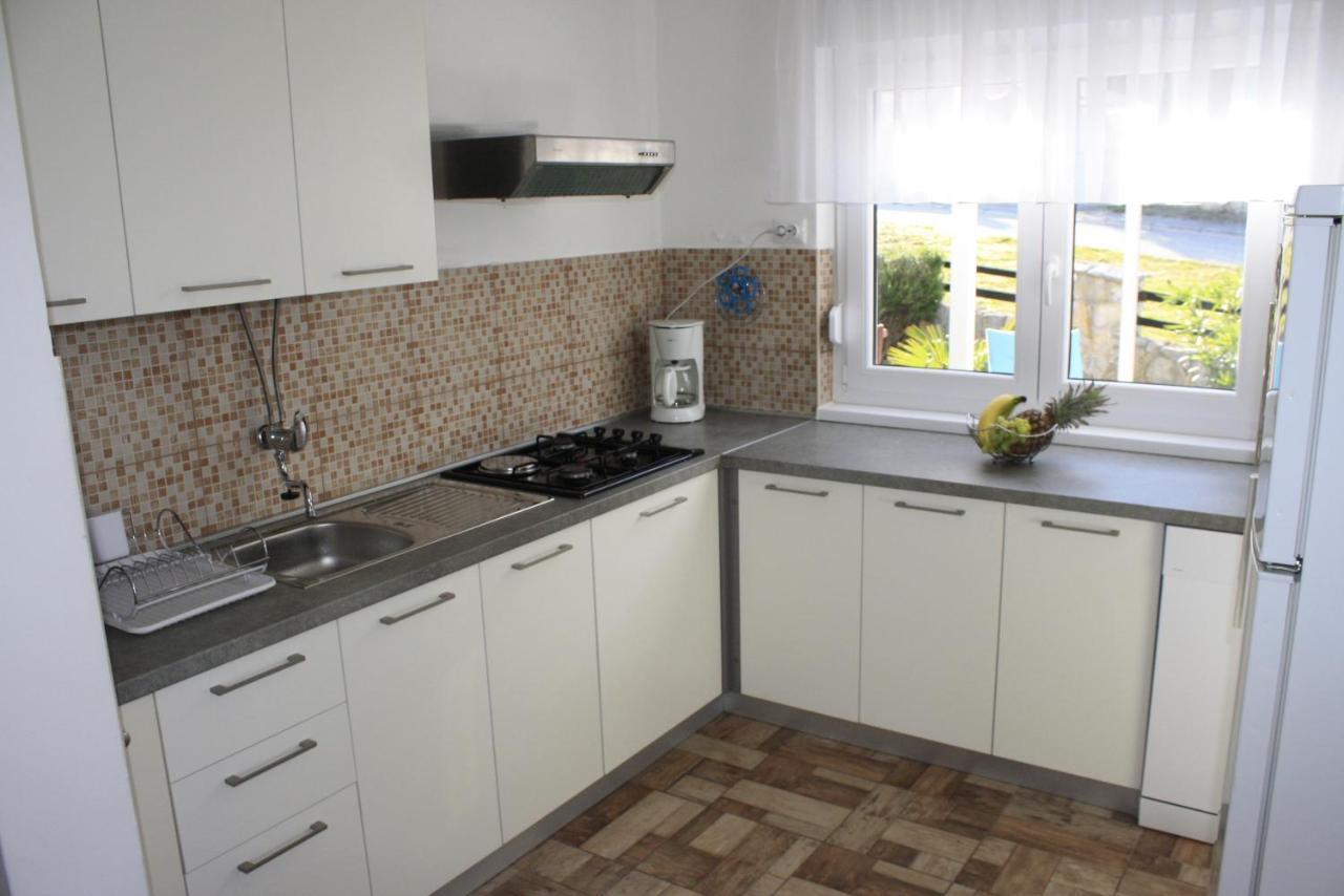Holiday Home Radmila Premantura Eksteriør bilde
